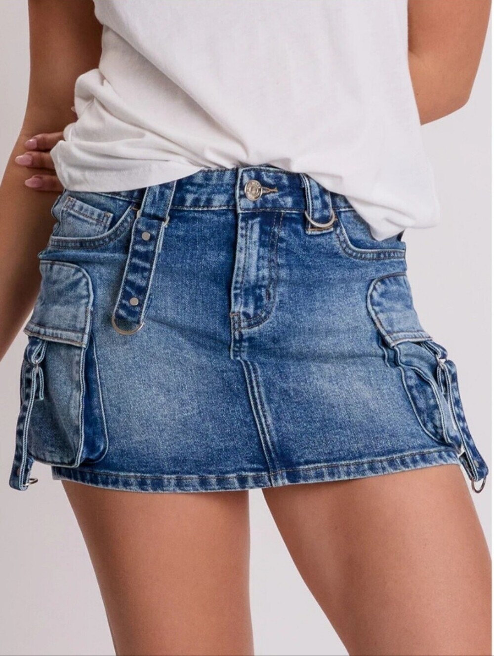 NWT YMI Size 5 / 27 Cargo Mini Skirt